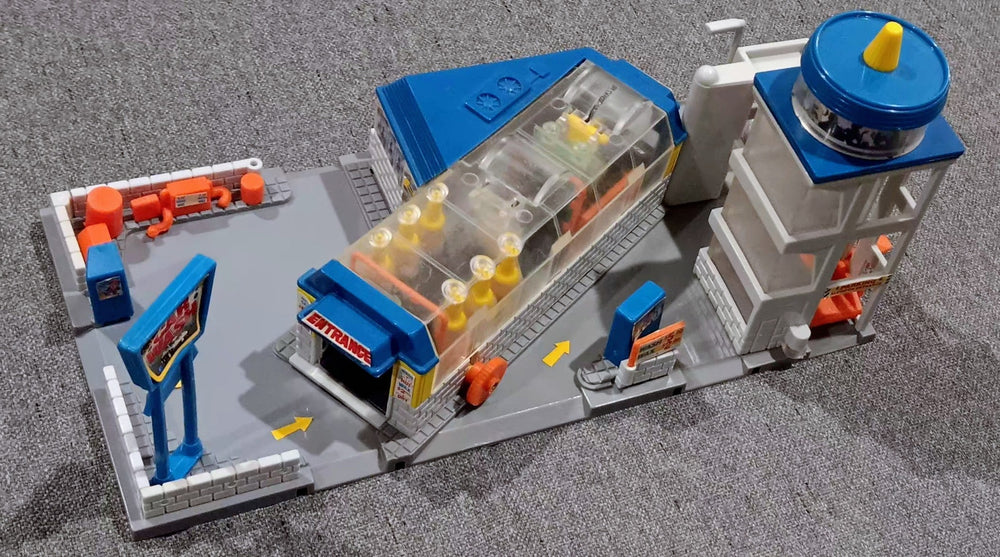 Micro Machines Action Playset - Car Wash City (ONLINE ORDER ONLY)