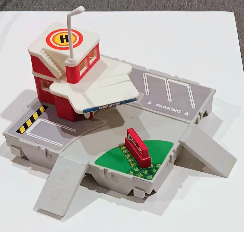 Micro Machines Travel City Playset - Hospital (ONLINE ORDER ONLY)