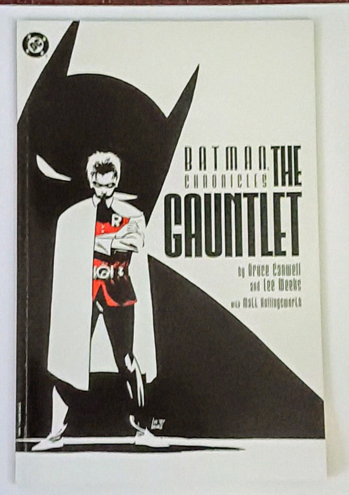 DC Comics: Batman Chronicles - The Gauntlet (ONLINE ORDER ONLY)
