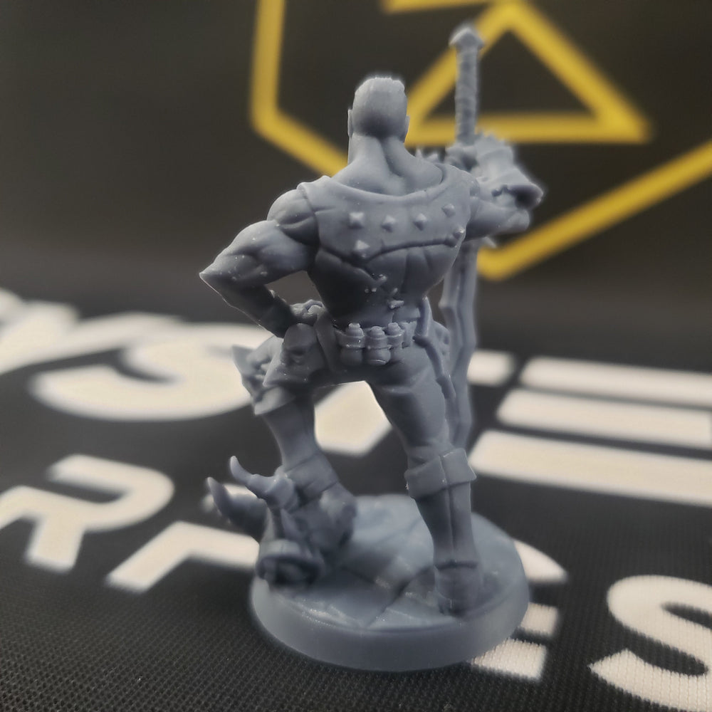 Tino Kobold-Bane (Male Human Barbarian) (Online Order Only)