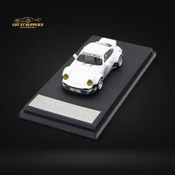 Mini Station Porsche RWB 964 Samurai White w/ Figure 1:64 (ONLINE ORDER ONLY)