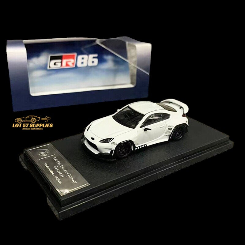 Fuji Toyota GR86 Rocket Bunny Pandem in White 1:64 (ONLINE ORDER ONLY)
