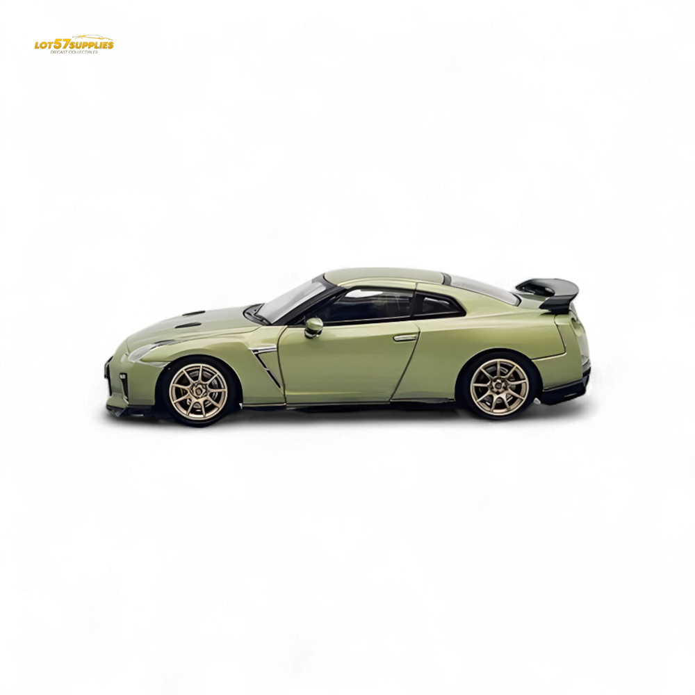 Inno64 Nissan Skyline GT-R R35 Millenium Jade 1:64 IN64-R35-MJADE (ONLINE ORDER ONLY)