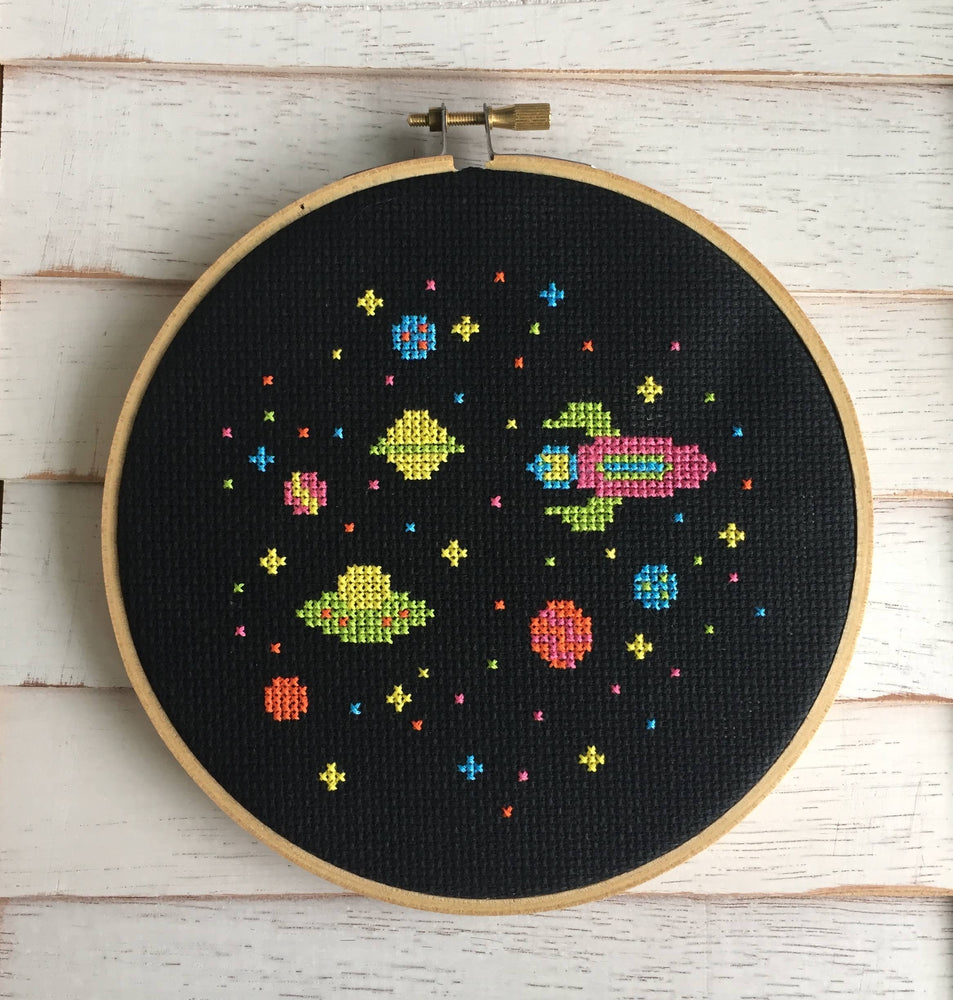 Retro Outer Space Cross Stitch Kit – Planets, Stars & Spacecraft (ONLINE ORDER ONLY)
