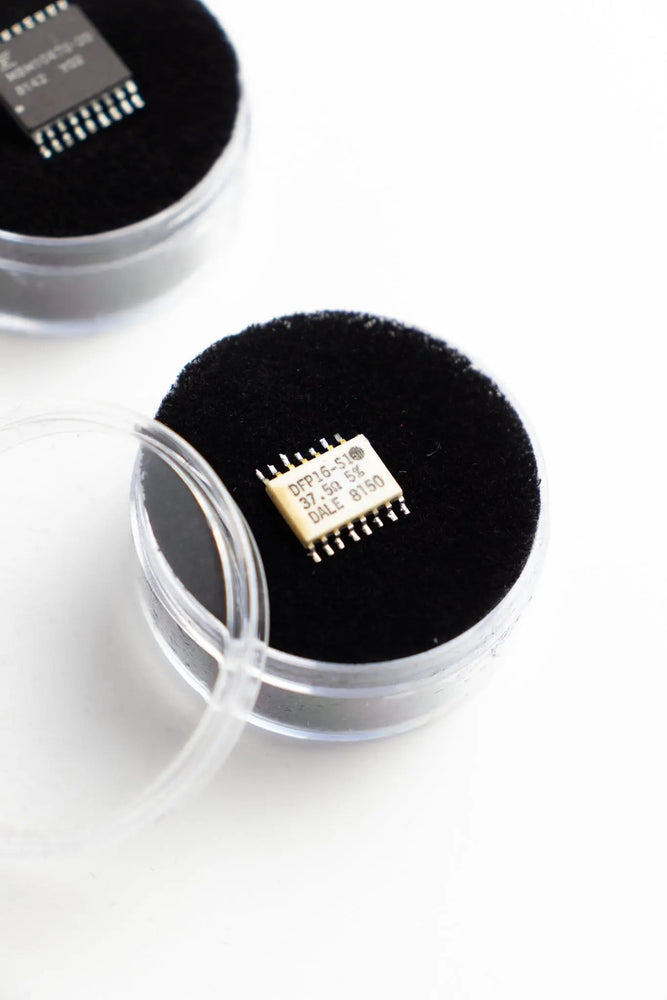 Supercomputer Memory Chip (ONLINE ORDER ONLY)