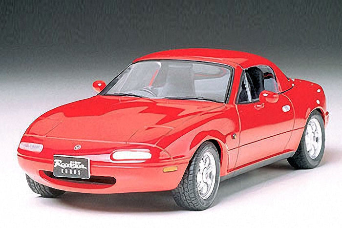 Tamiya 1/24 Mazda Eunos Roadster Plastic Model Kit (ONLINE ORDER ONLY)