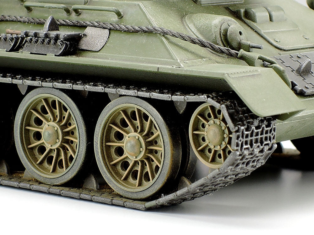 Tamiya Russian Medium Tank T34/85 Plastic Model Kit (ONLINE ORDER ONLY)
