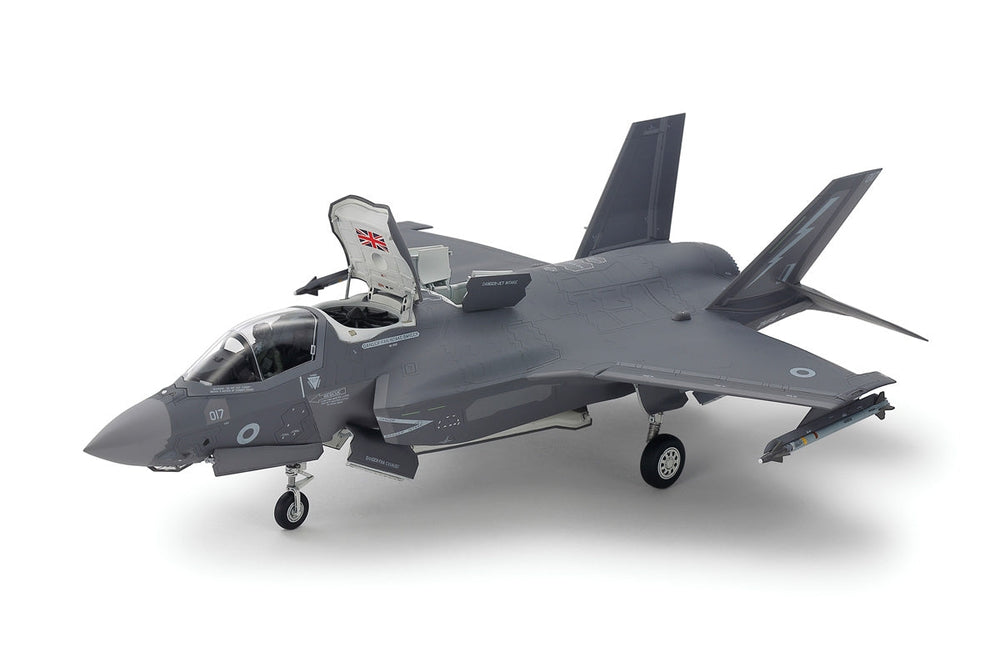 Tamiya 1/72 Lockheed MartinF-35 B, Lightning II, Plastic Model 60793 (ONLINE ORDER ONLY)