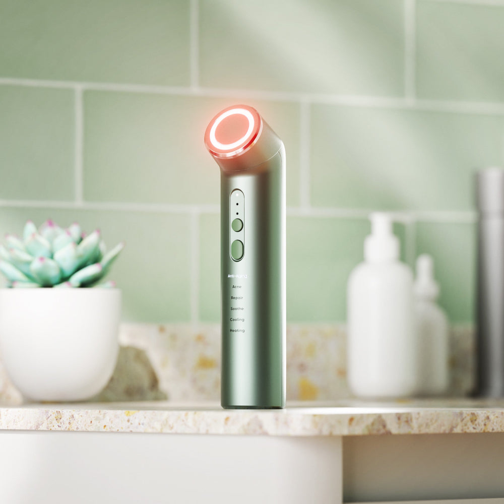 6-in-1 Light Therapy Wand (ONLINE ORDER ONLY)