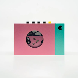 Portable BT Cassette Player Lecteur rose et vert • Edith [Cassette Player] (ONLINE ORDER ONLY)