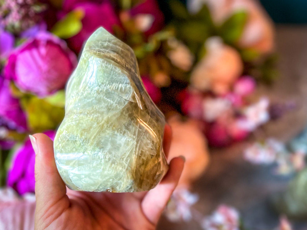 Sweet Yellow Moonstone Flames (ONLINE ORDER ONLY)