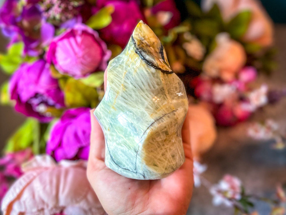 Sweet Yellow Moonstone Flames (ONLINE ORDER ONLY)