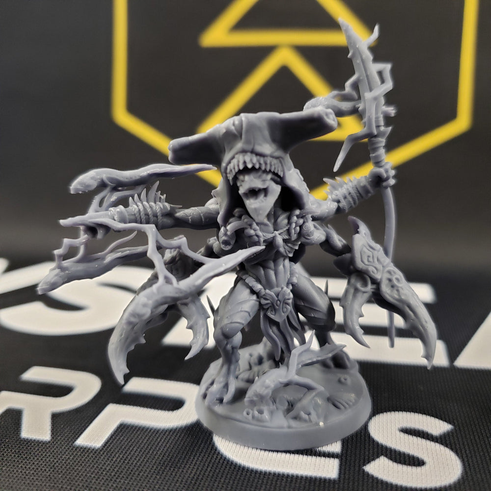 Zar'kash, Master of the Lightning Eels (Male Merfolk Beastmaster) (Online Order Only)